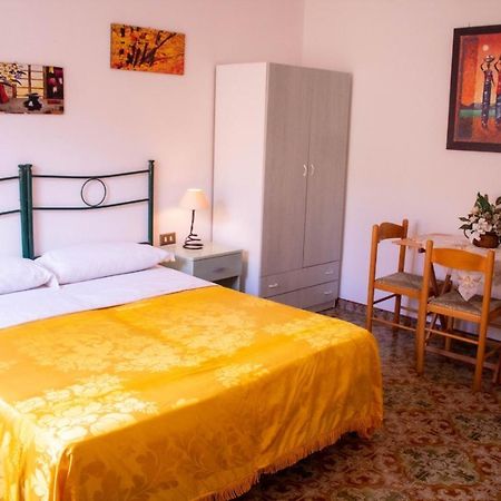 Beb Cariddi Bed & Breakfast Otranto Bagian luar foto